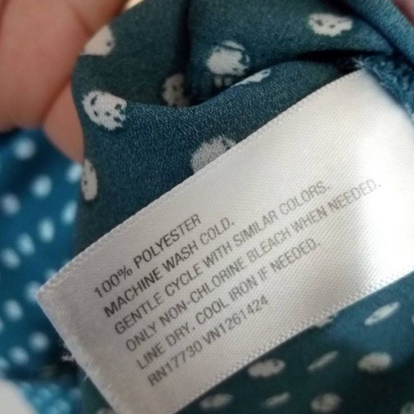 Xhilaration Top Teal Green White Polka Dot Long-Sleeve V-Neck Blouse Top Large - Picture 5 of 7